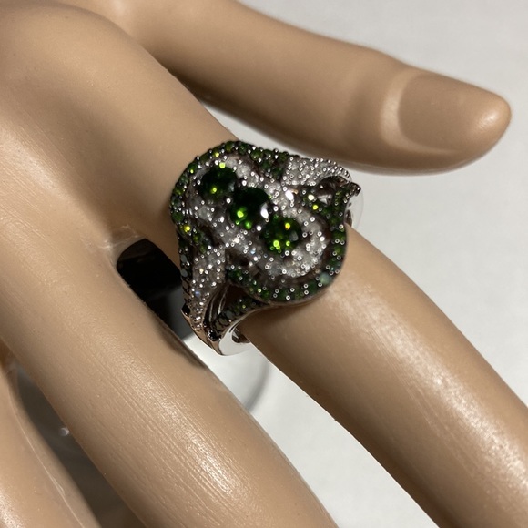 GEM TREASURES GREEN AND WHITE DIAMONDS STERLING SILVER RING